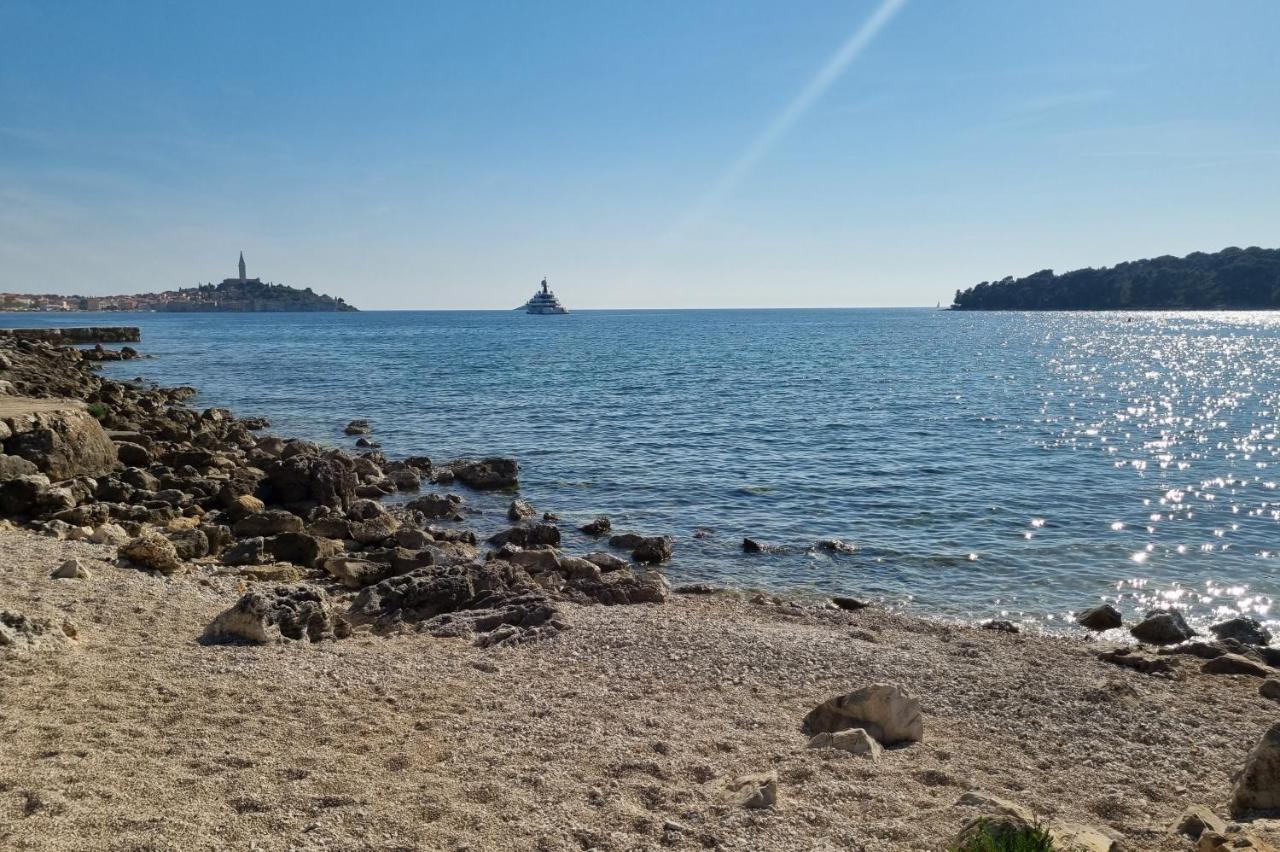 Porton Mobile Home Rovinj Exterior photo